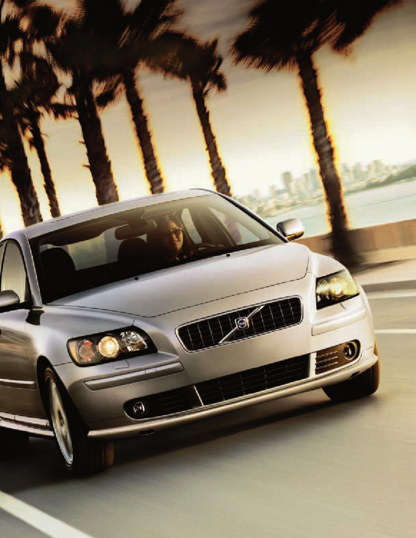 Sample 4 of Volvo CE 2005 Volvo s40 Usa Technical Manual [PDF]